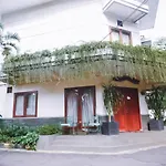 Iotel Dharmawangsa